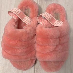 Light pink Ugg